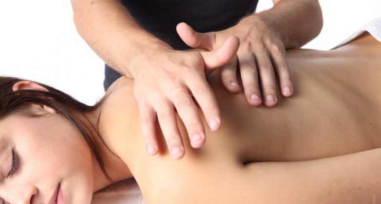 Как сделать эротический массаж мужчине? — Video | VK
