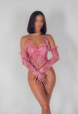 Массажистка Крис, возраст 25, рост 167 см, 1.5 размер