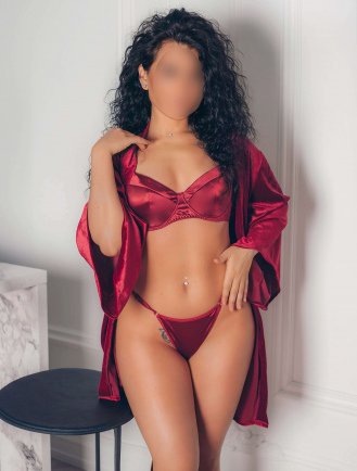 Girl Bella, age 27, height 158 cm, 1 breast size